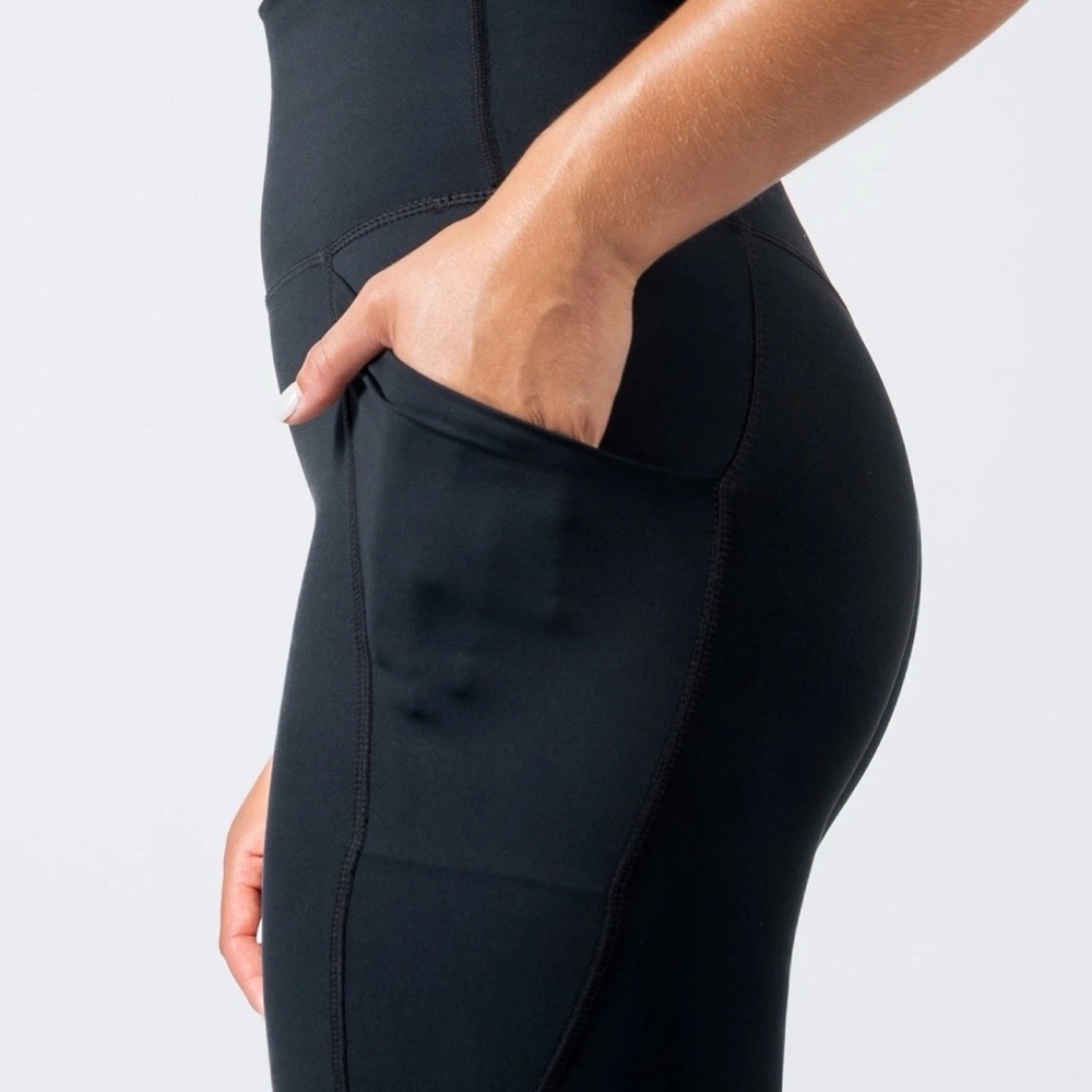 Senita Athletics Women’s Lux Pace Black Leggings 29” Size Medium - Picture 3 of 9